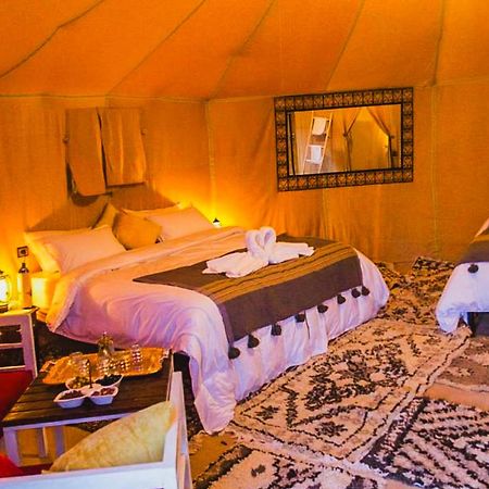 Sahara Deluxe Camp 호텔 메르주가 외부 사진