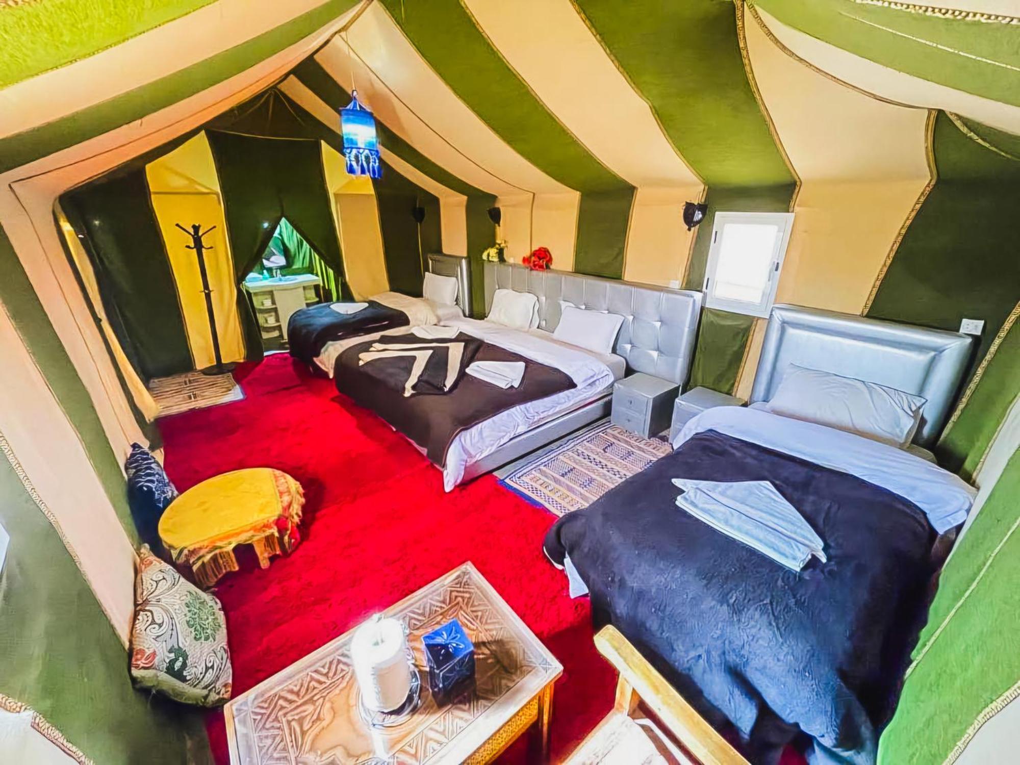 Sahara Deluxe Camp 호텔 메르주가 외부 사진